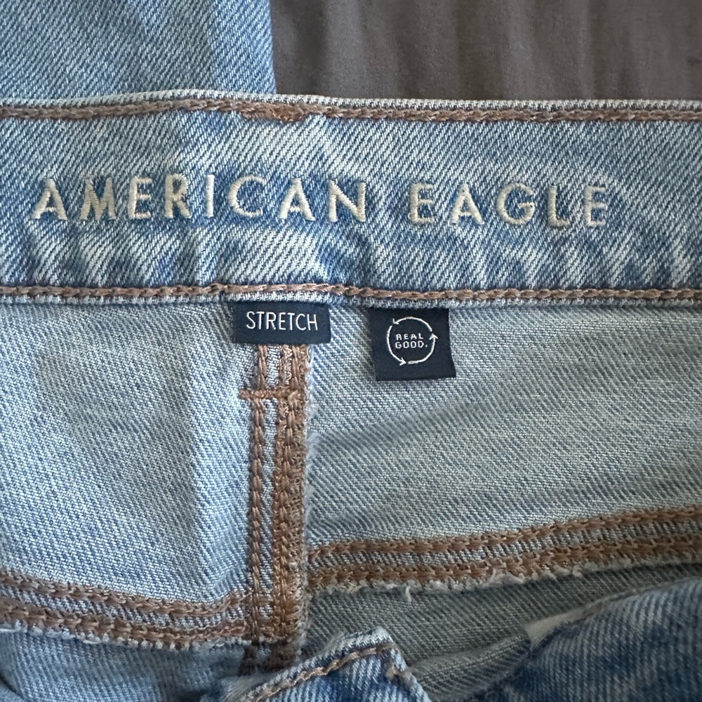 American Eagle Light Blue Denim Jeans